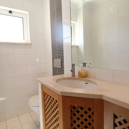 Lotus V5 Com Piscina Comum - Boliqueime, Algarve וילה *